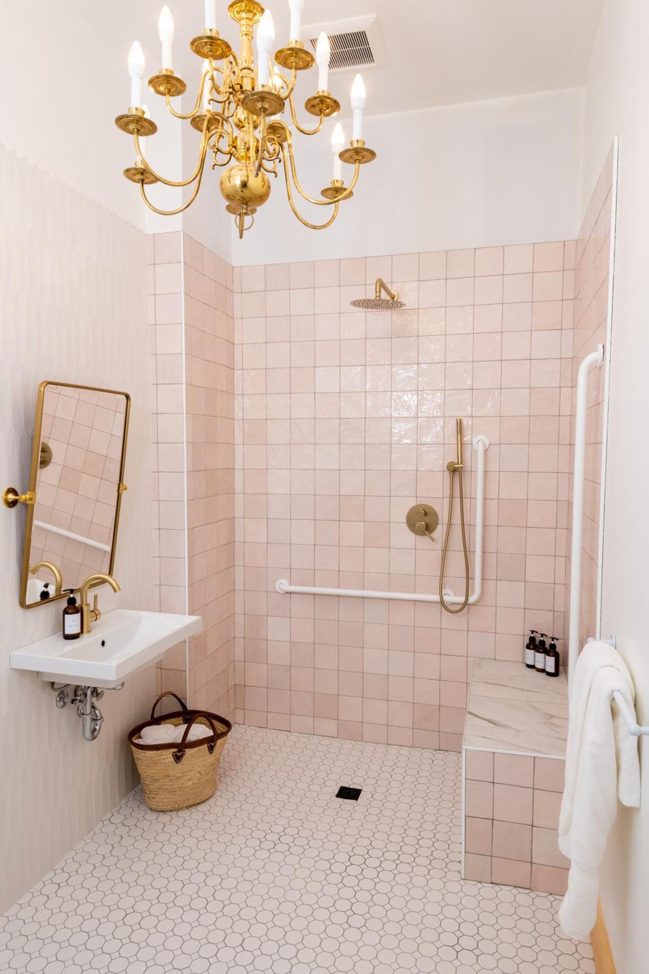 The August House Hotel Windsor Luaran gambar