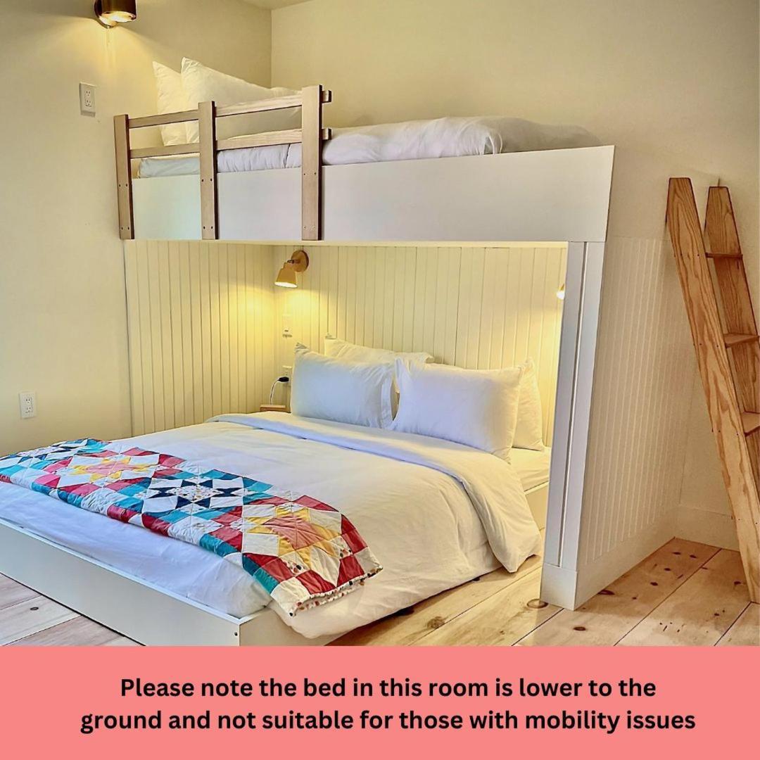 The August House Hotel Windsor Bilik gambar
